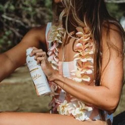 Brume De Lait 150ml Soleil Des Iles Coco Protection Spf50 -Monoï Boutique brume de lait 150ml soleil des iles coco protection spf50 2